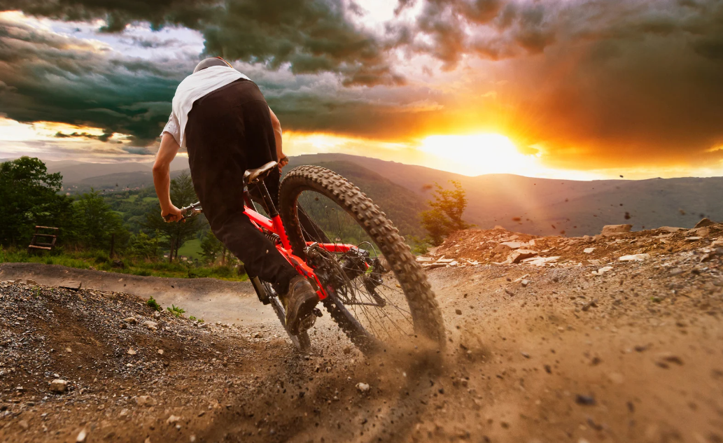 analogue MTB’s, full suspension mountain bikes, downhill bikes, trail bikes