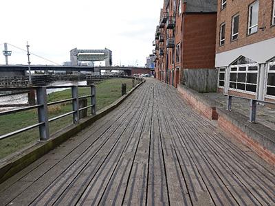 River hull walkway
